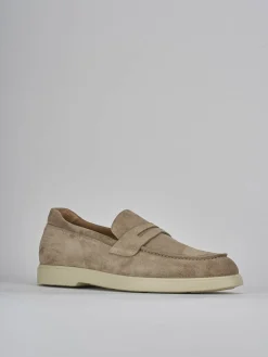 Mocassini camoscio beige