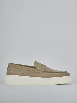 Mocassini camoscio beige