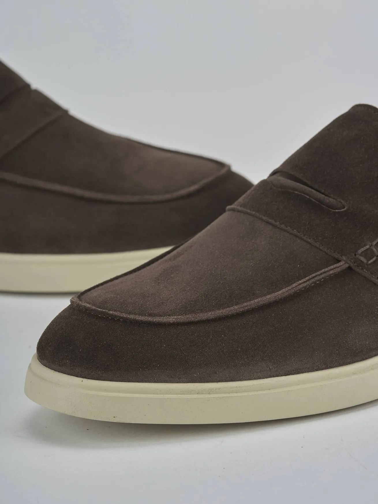 Mocassini camoscio testa