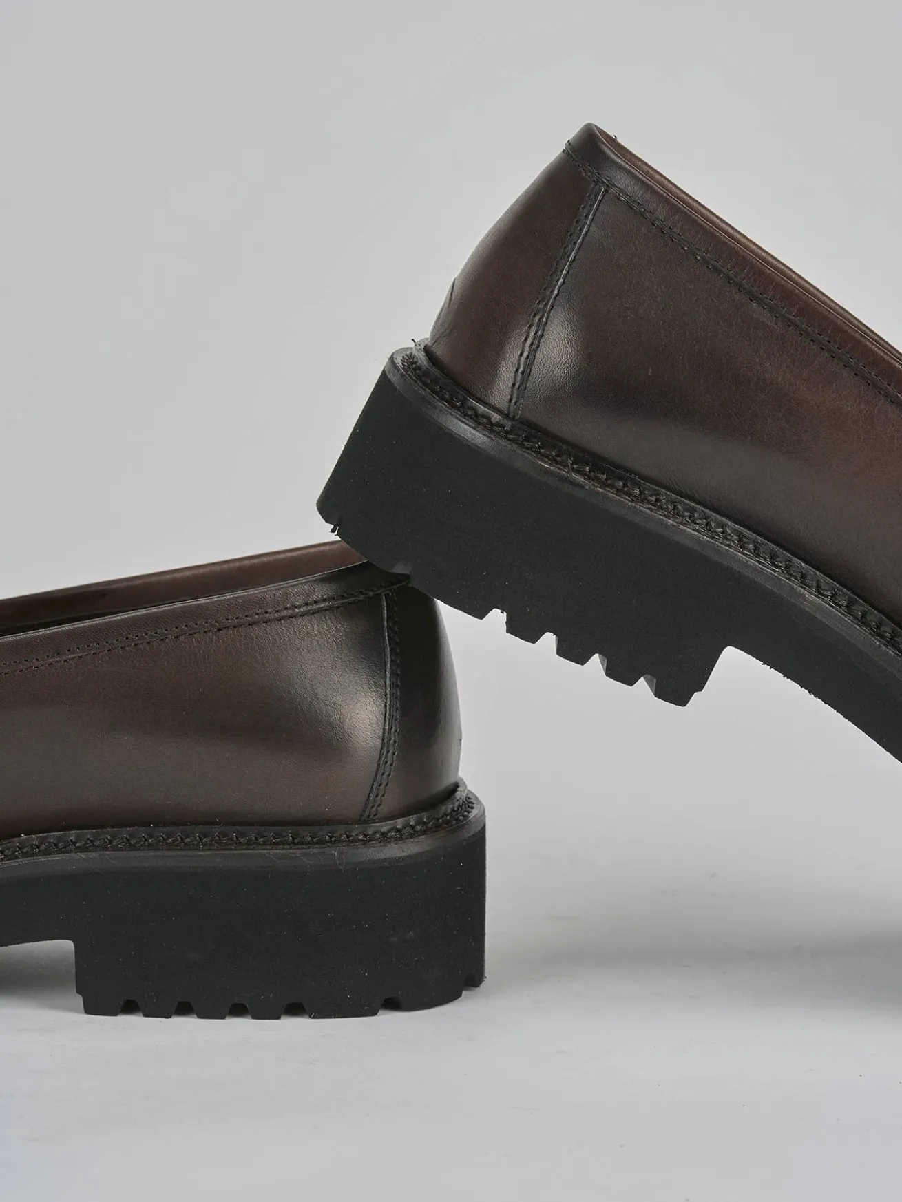 Mocassini pelle testa