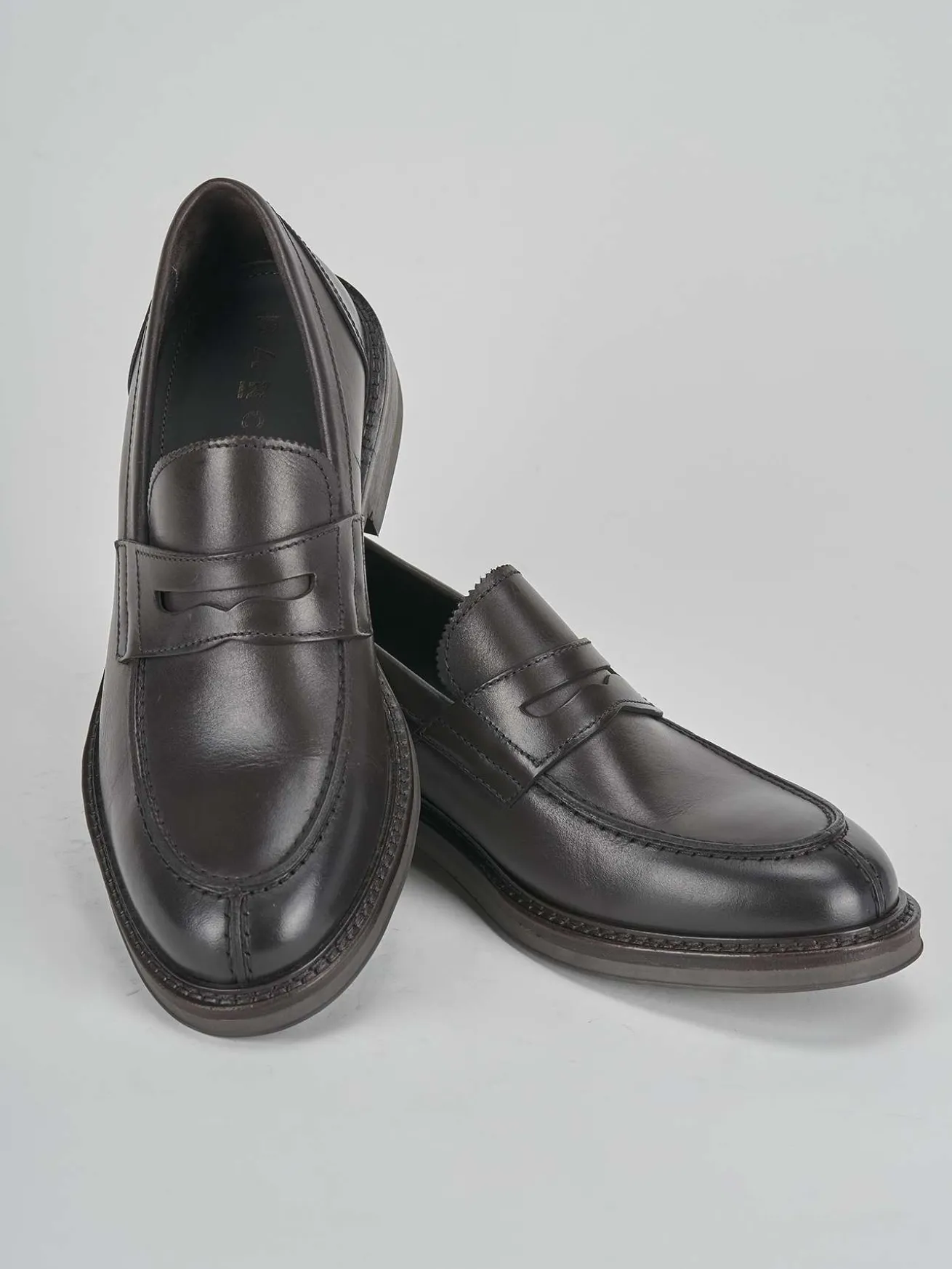 Mocassini pelle testa