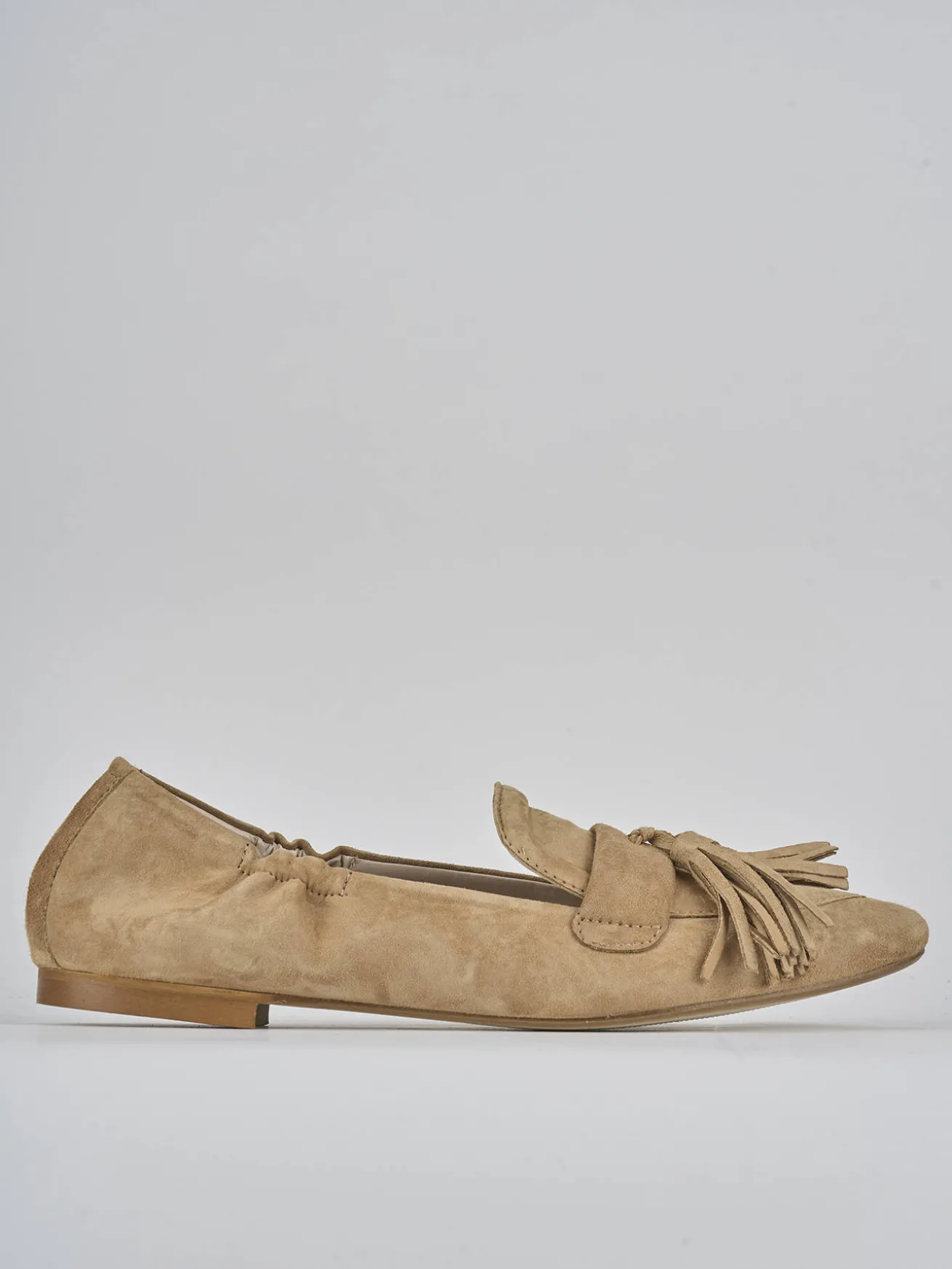 Mocassini tacco 1cm camoscio marrone