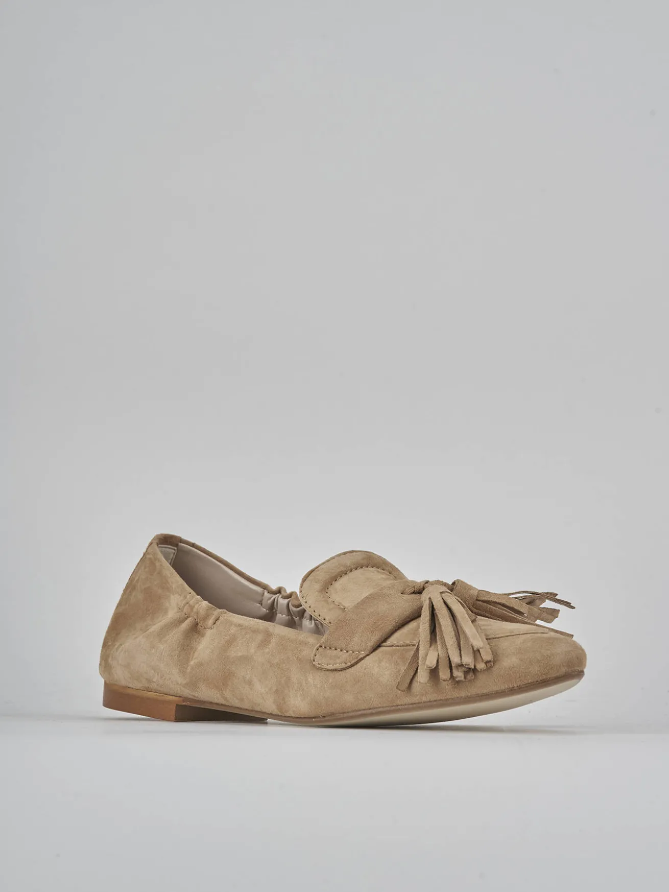 Mocassini tacco 1cm camoscio marrone