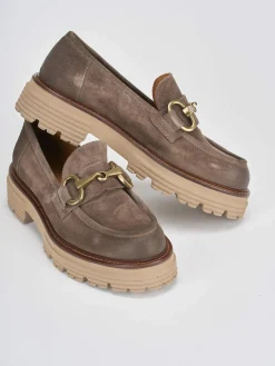 Mocassini tacco 2cm camoscio beige