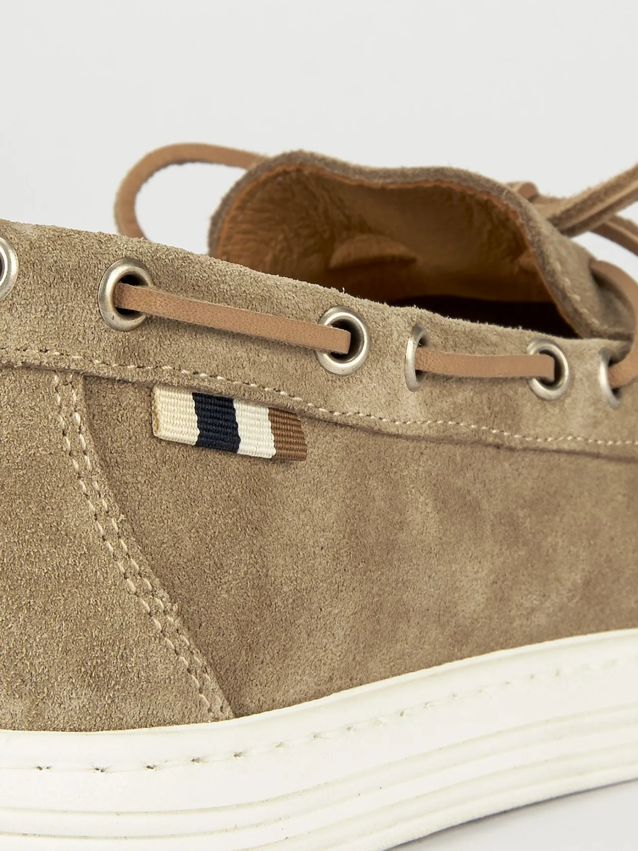 Mocassini tacco 1cm camoscio beige