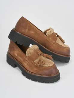 Mocassini tacco 2cm camoscio marrone