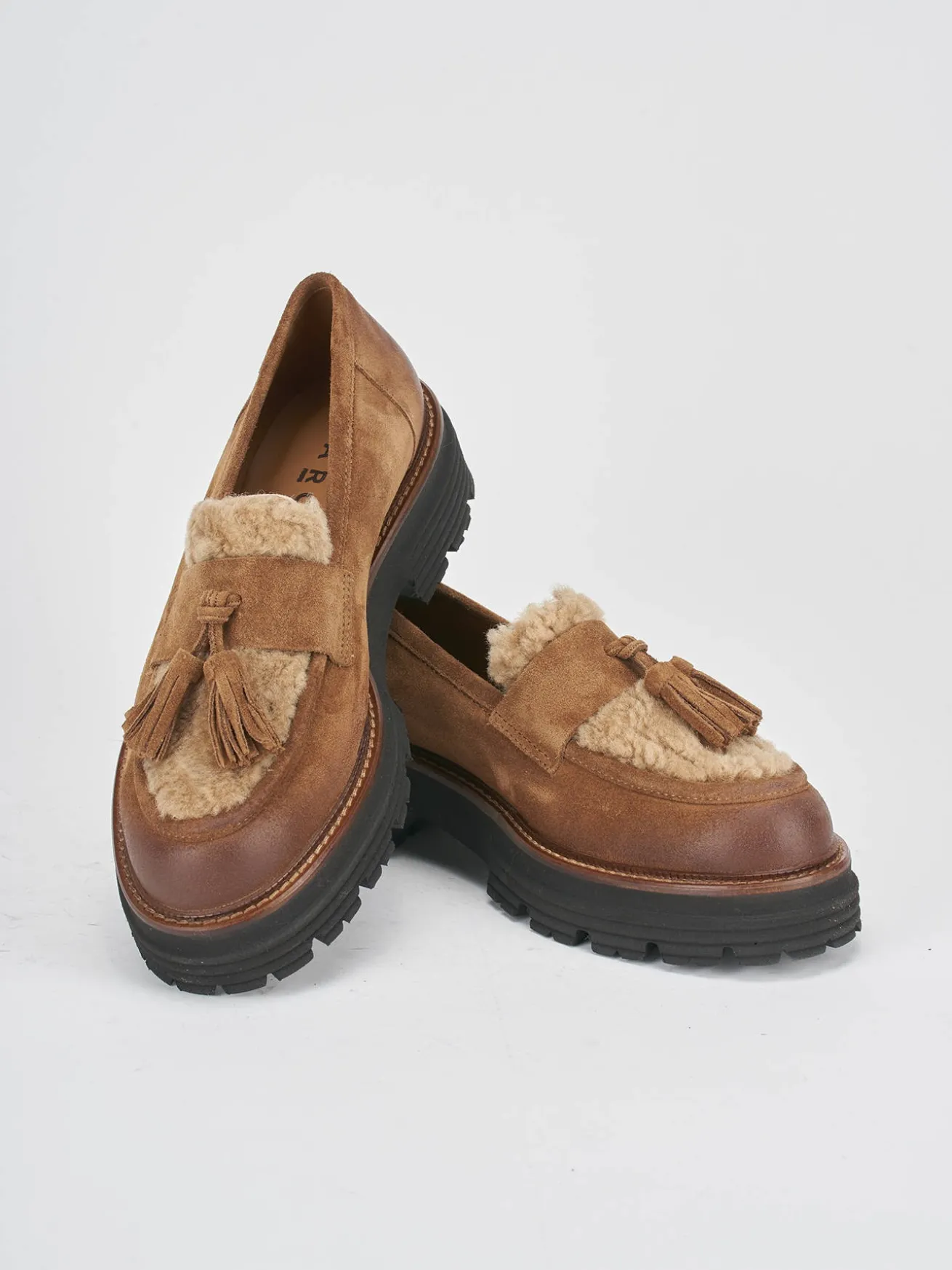 Mocassini tacco 2cm camoscio marrone