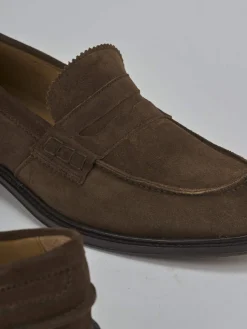 Mocassini tacco 1cm camoscio marrone