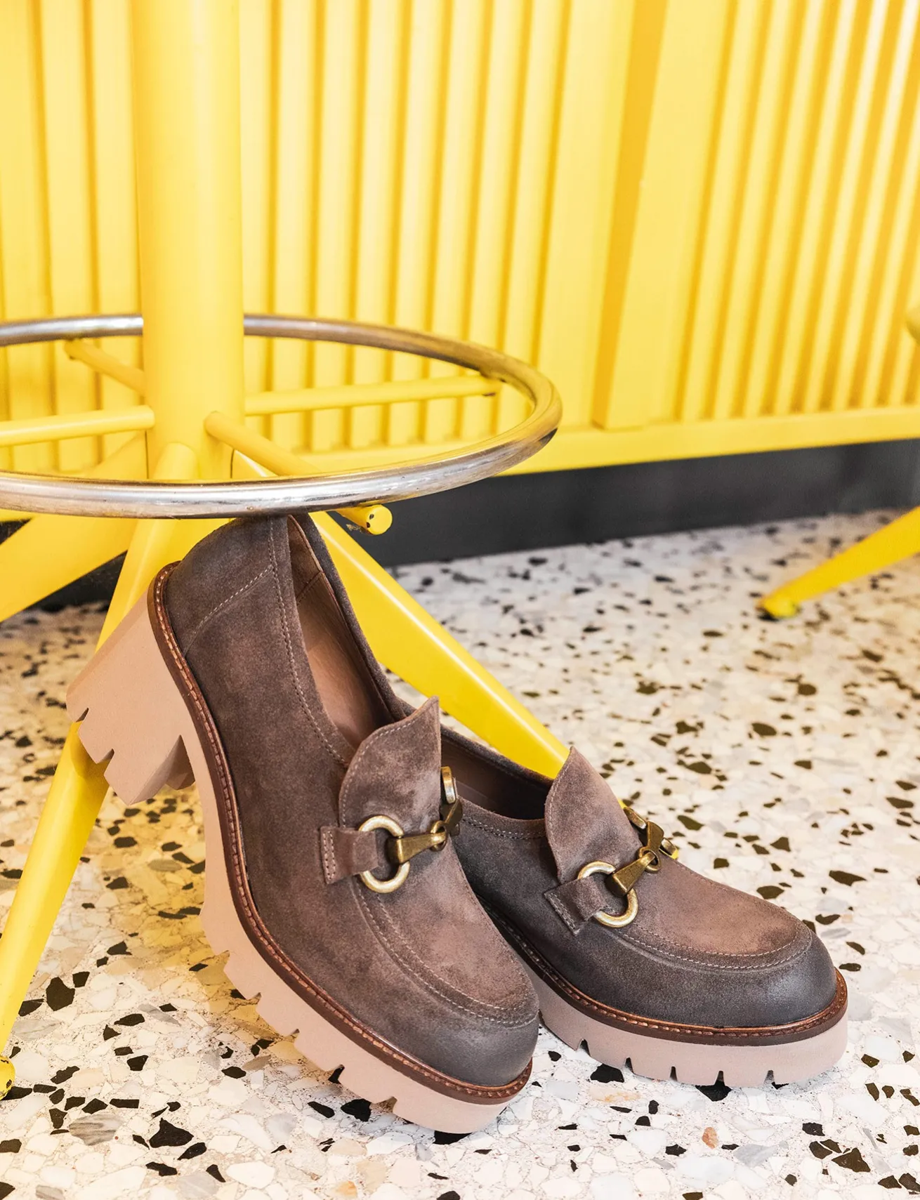 Mocassini tacco 6cm camoscio beige