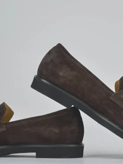 Mocassini tacco 3cm camoscio testa