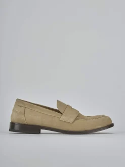 Mocassini tacco 1cm camoscio beige