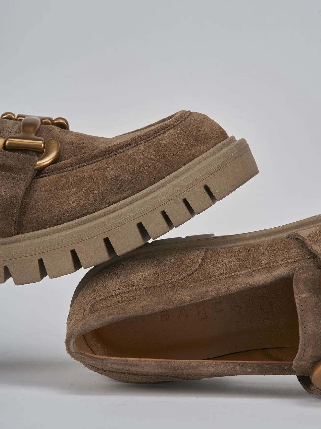 Mocassini tacco 2cm camoscio marrone