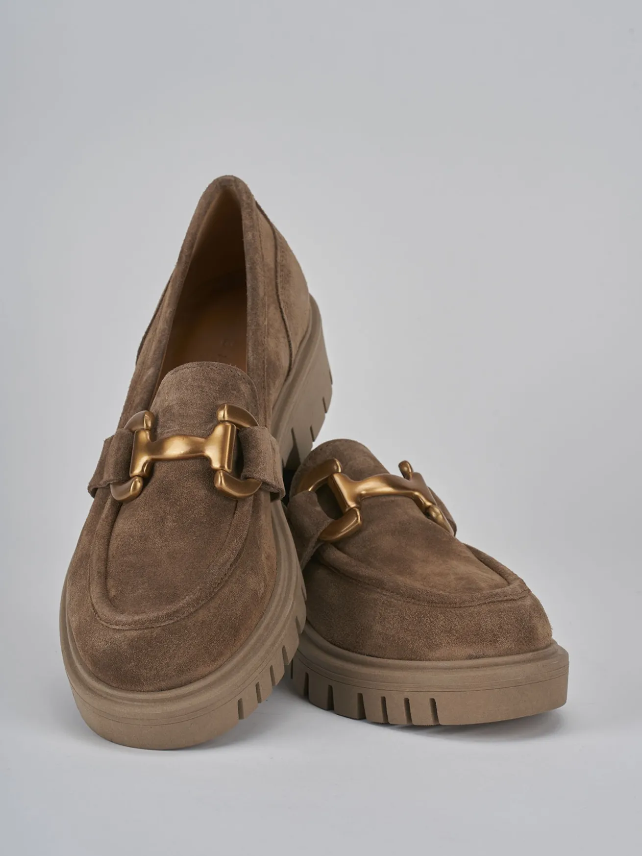 Mocassini tacco 2cm camoscio marrone