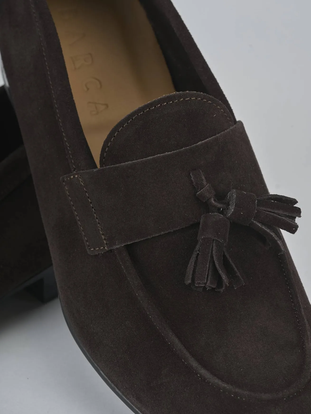 Mocassini tacco 1cm camoscio testa