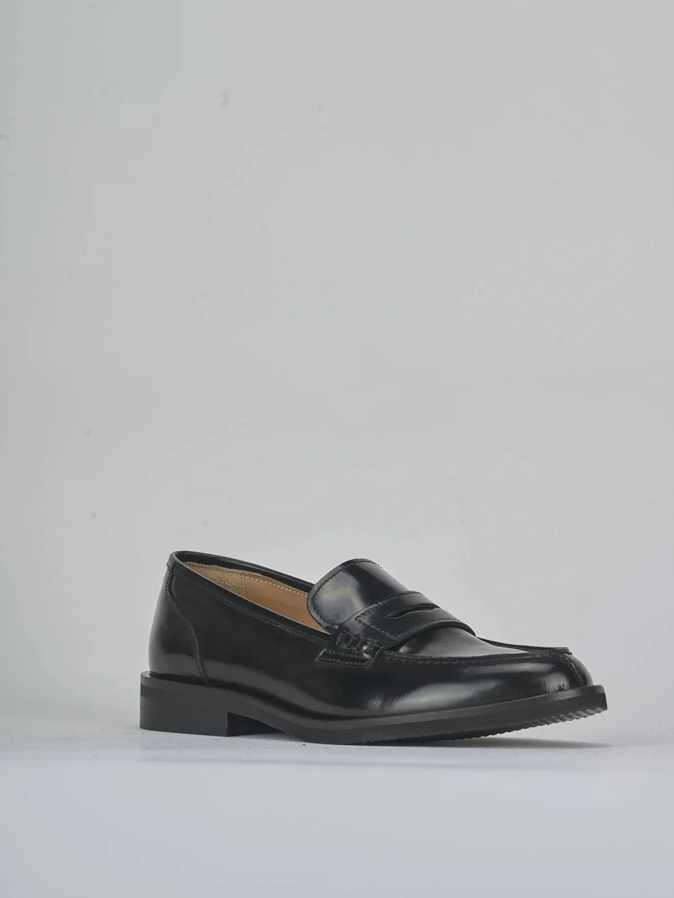 Mocassini tacco 2cm pelle nero