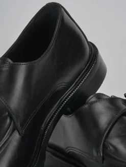 Mocassini tacco 2cm pelle nero