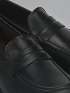 Mocassini tacco 2cm pelle nero