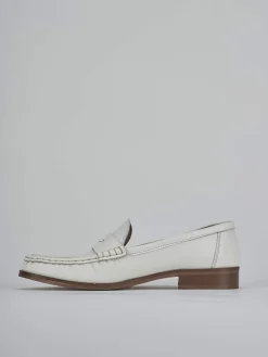 Mocassini tacco 1cm pelle bianco