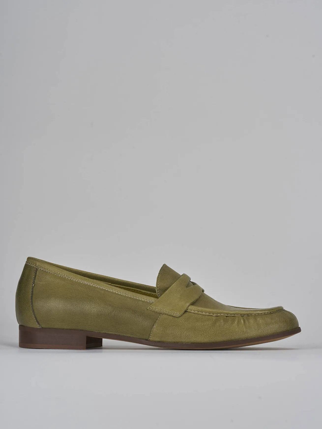 Mocassini tacco 1cm pelle verde