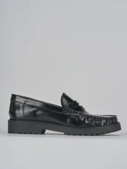 Mocassini tacco 2cm pelle nero