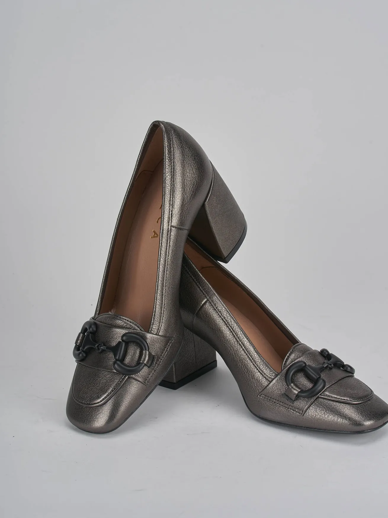 Mocassini tacco 8cm pelle argento