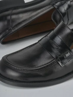 Mocassini tacco 2cm pelle nero