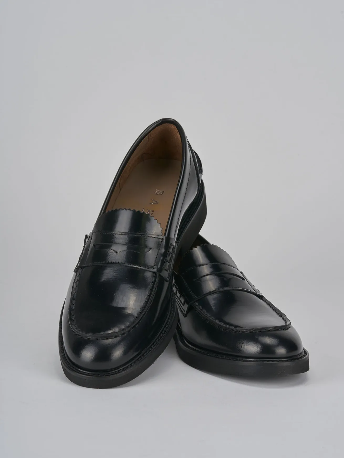 Mocassini tacco 2cm pelle nero