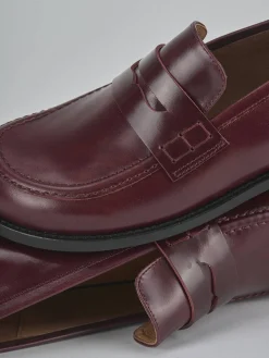 Mocassini tacco 2cm pelle bordo'