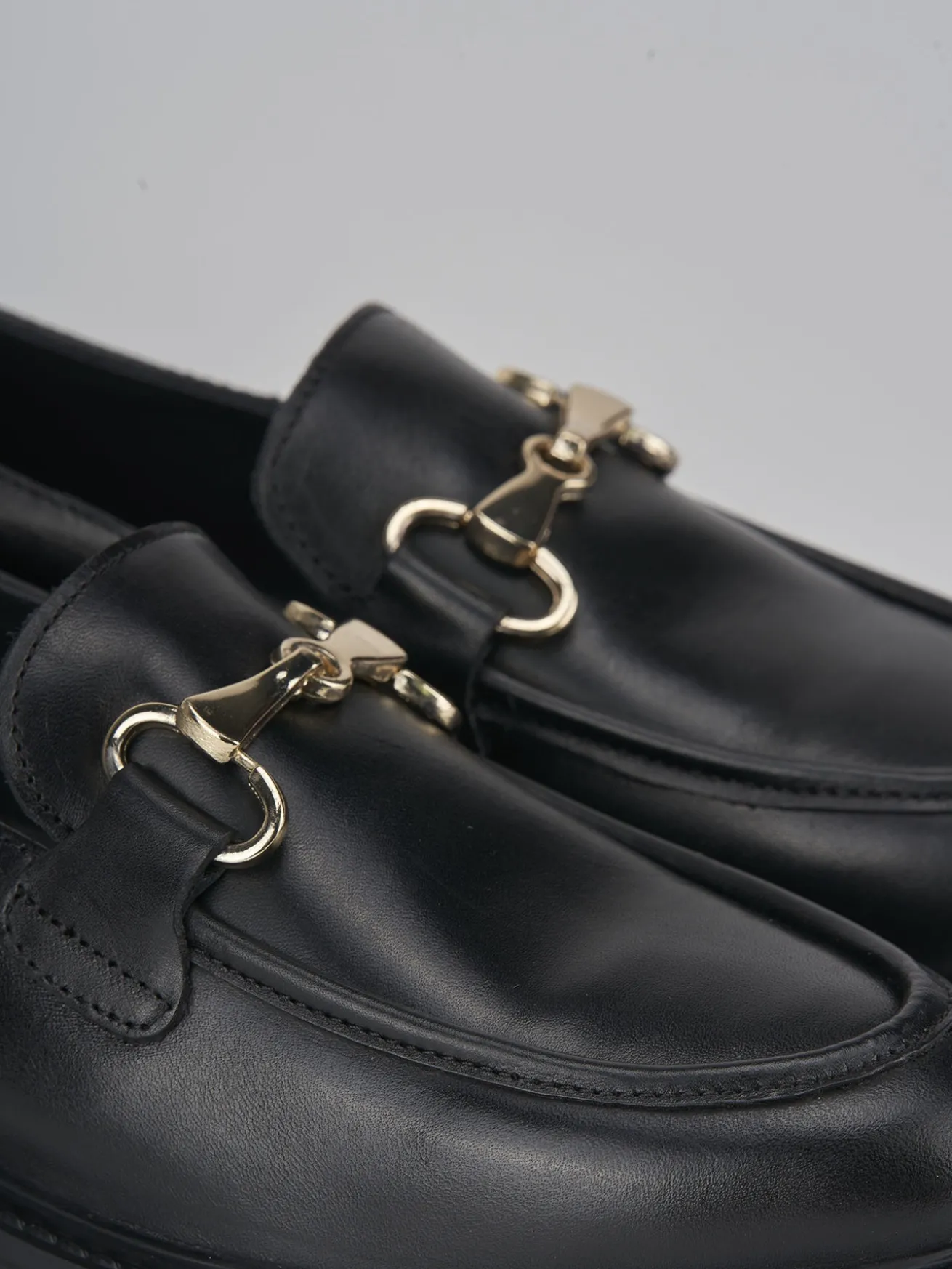 Mocassini tacco 1cm pelle nero