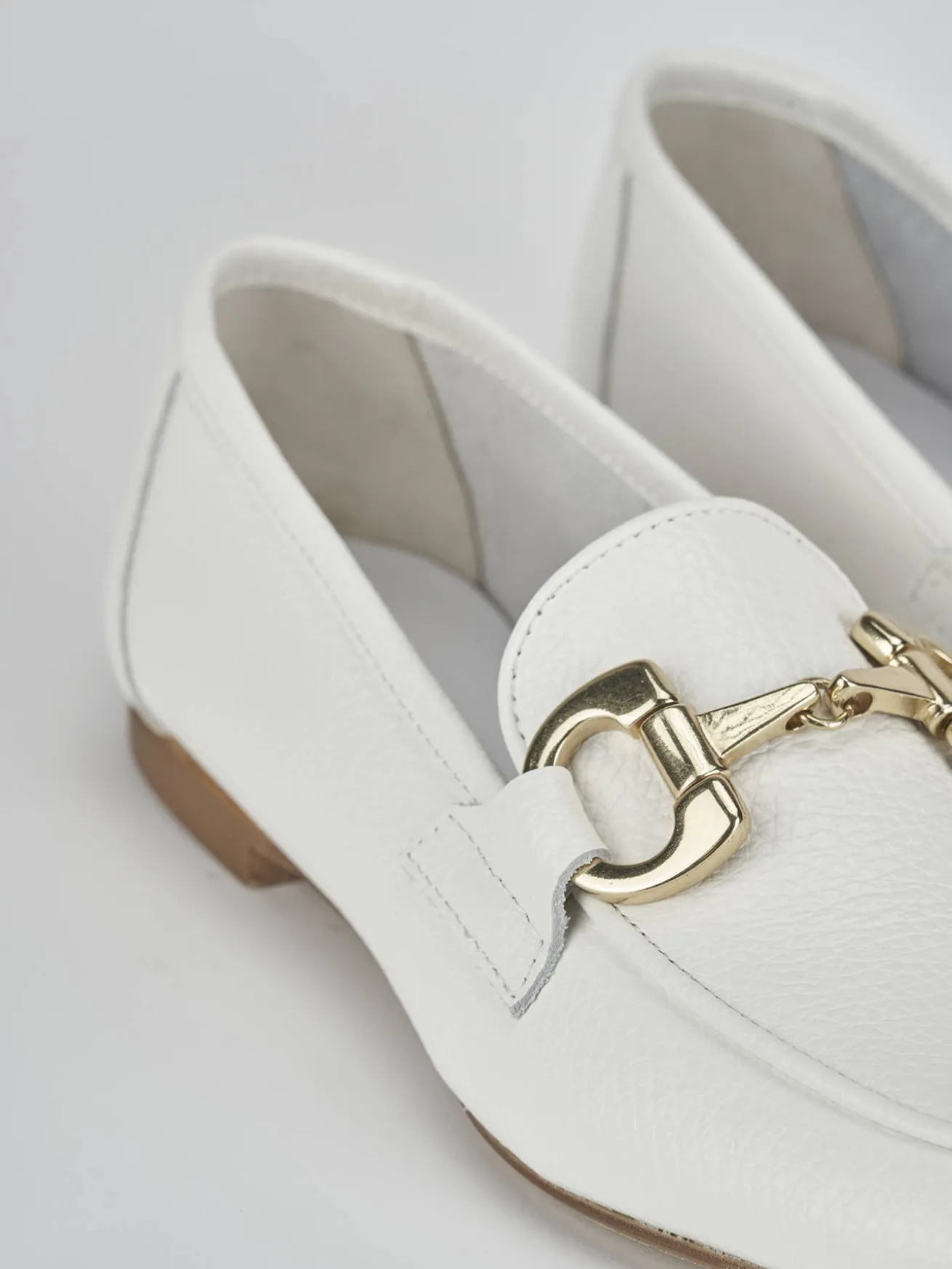 Mocassini tacco 1cm pelle bianco