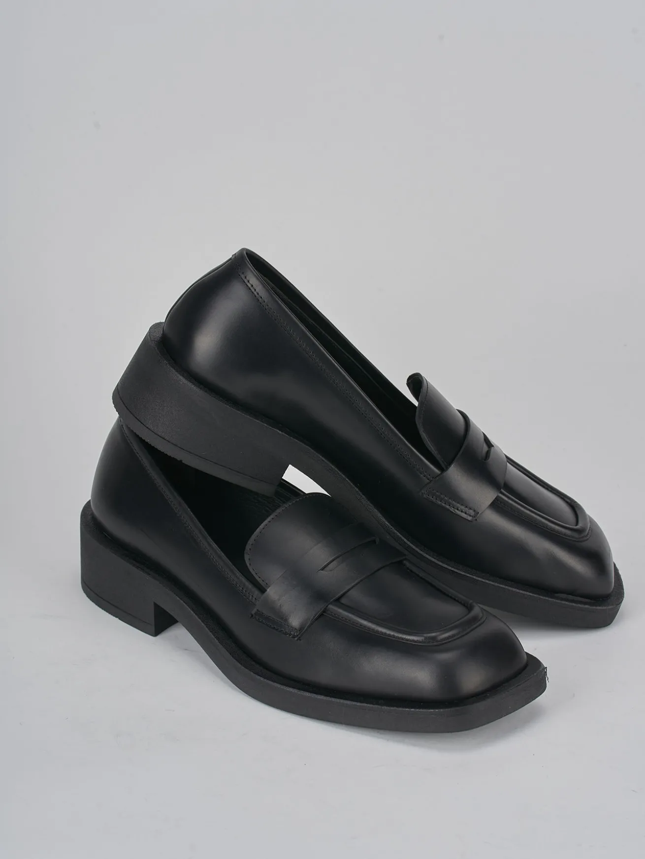 Mocassini tacco 3cm pelle nero