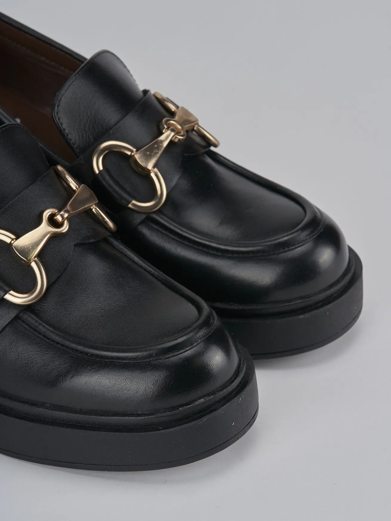 Mocassini tacco 4cm pelle nero