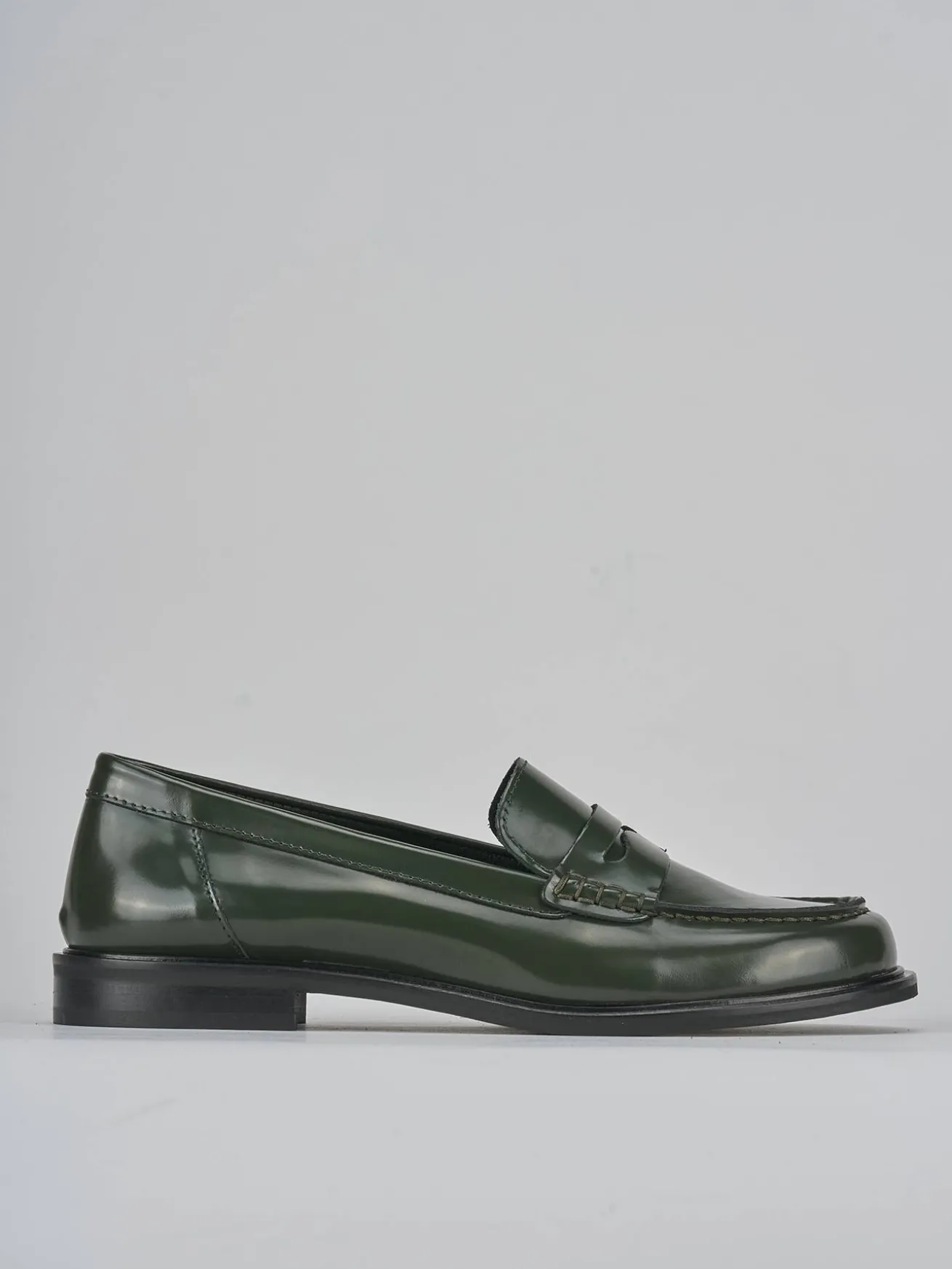 Mocassini tacco 1cm pelle verde