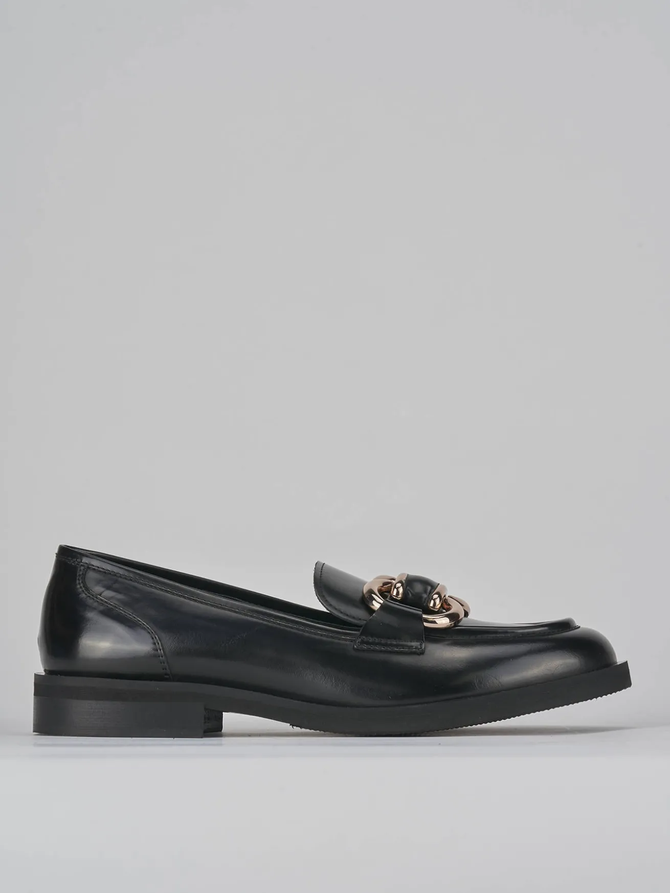 Mocassini tacco 2cm pelle nero