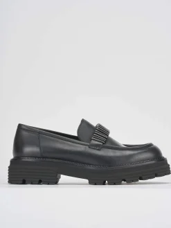 Mocassini tacco 2cm pelle nero