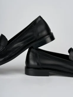 Mocassini tacco 2cm pelle nero