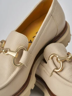 Mocassini tacco 2cm pelle marrone