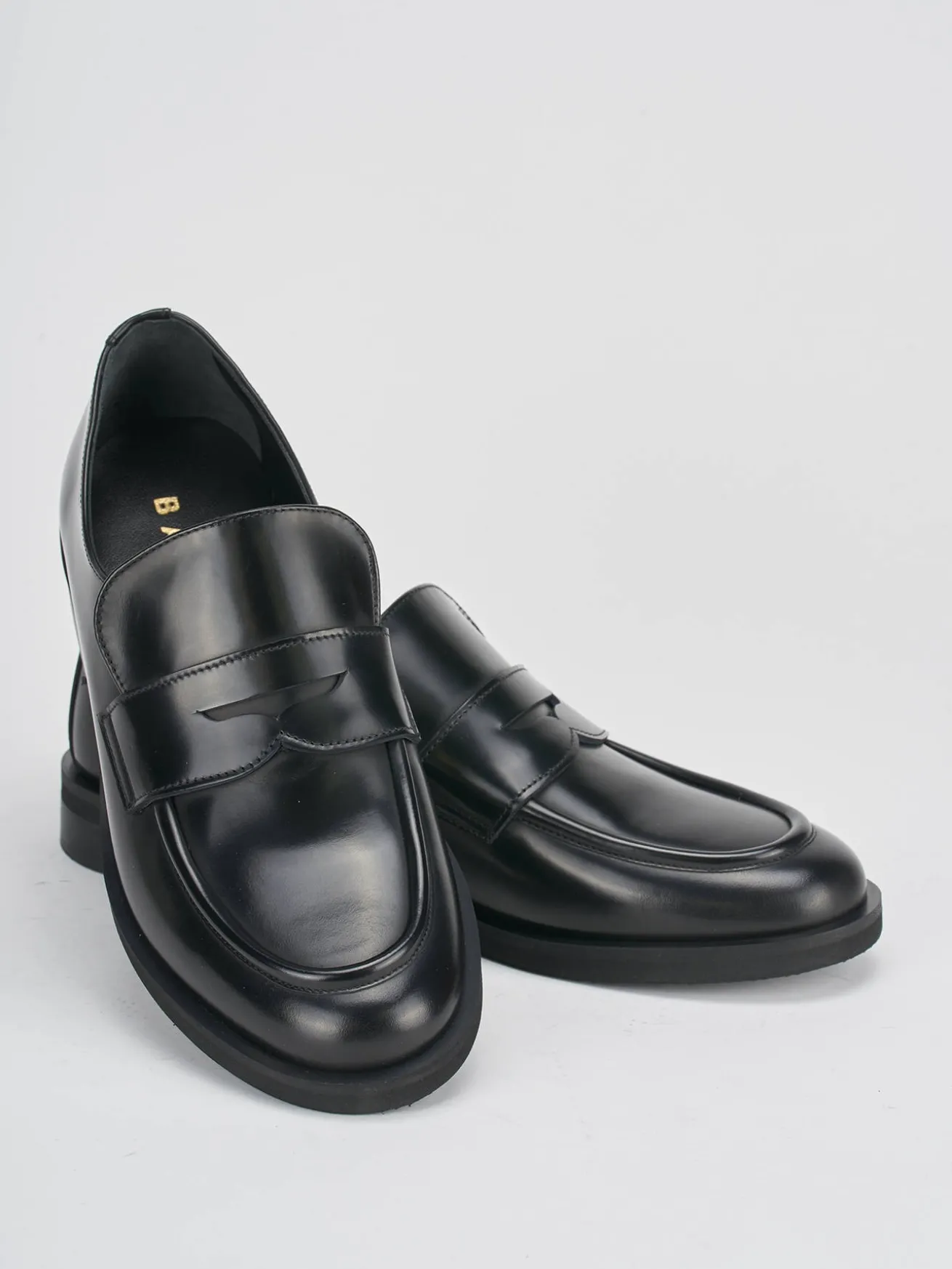 Mocassini tacco 2cm pelle nero