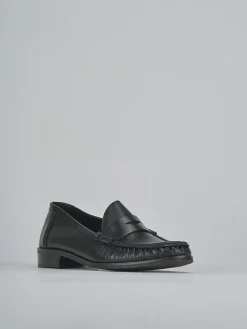 Mocassini tacco 1cm pelle nero