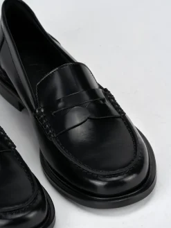 Mocassini tacco 2cm pelle nero