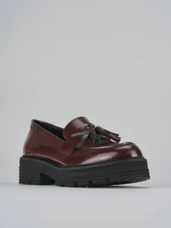 Mocassini tacco 2cm pelle bordo'