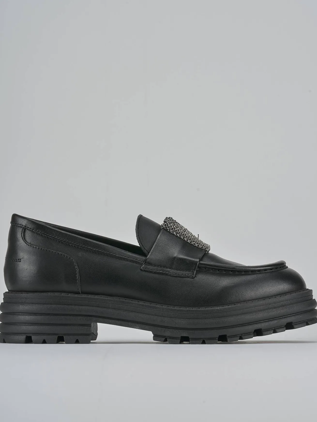 Mocassini tacco 2cm pelle nero