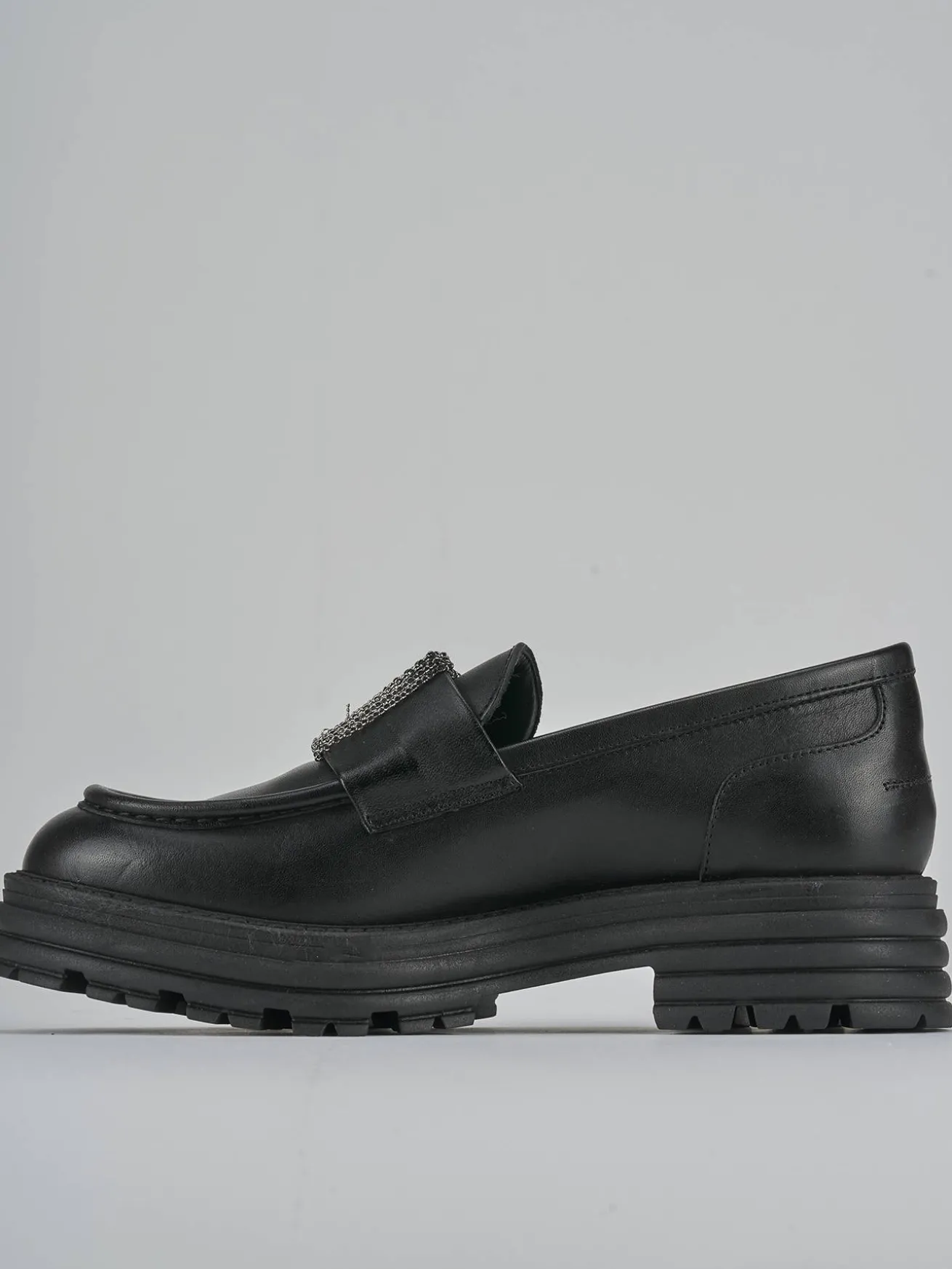 Mocassini tacco 2cm pelle nero