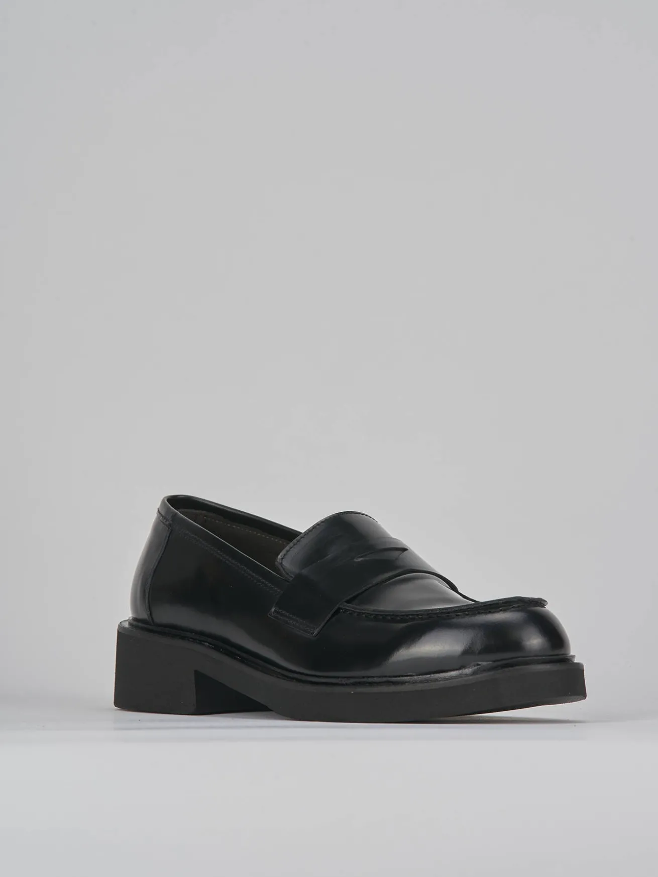 Mocassini tacco 3cm pelle nero