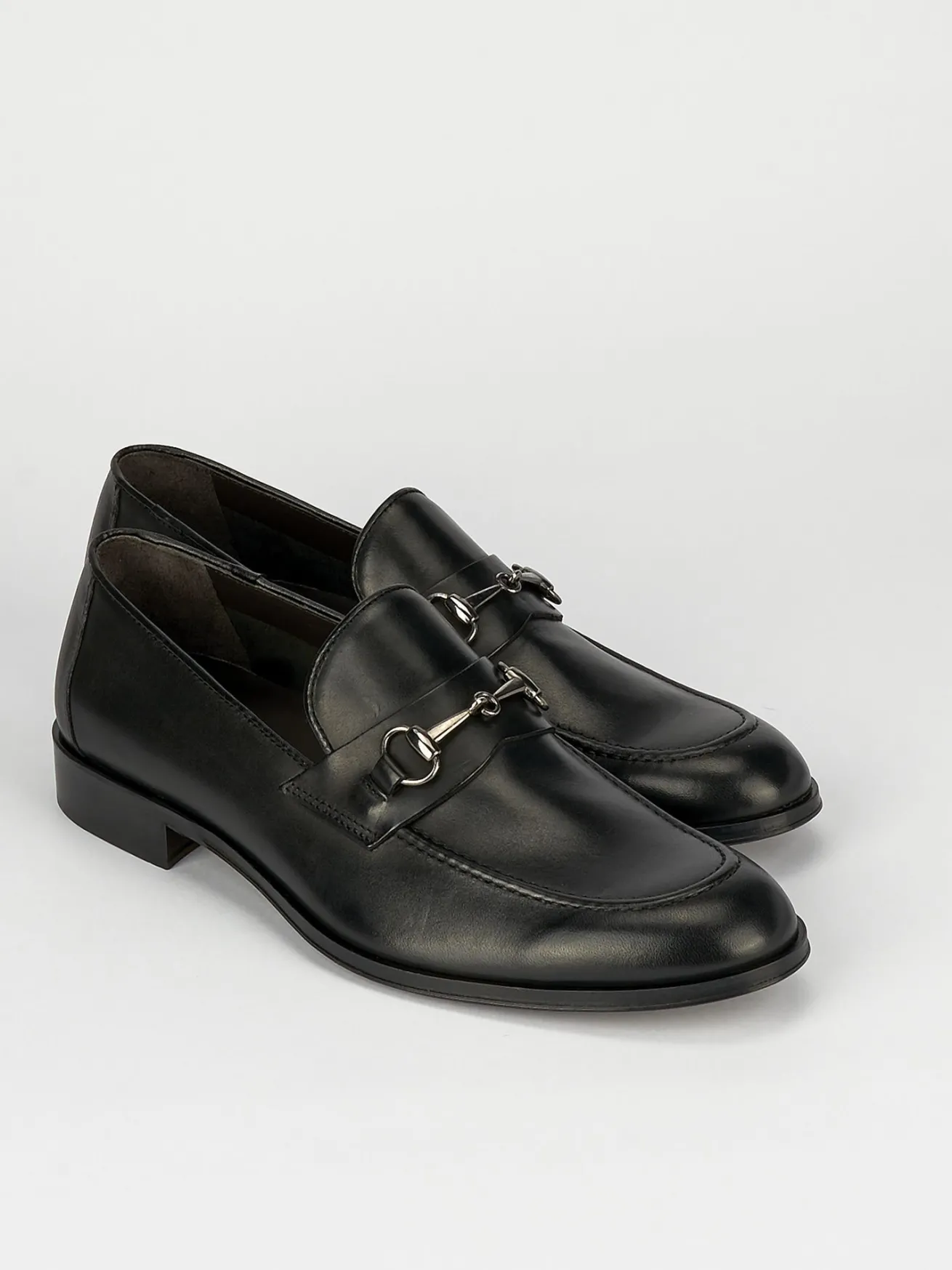 Mocassini tacco 1cm pelle nero