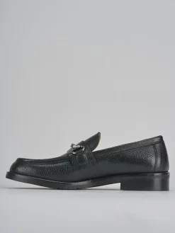 Mocassini tacco 2cm pelle nero