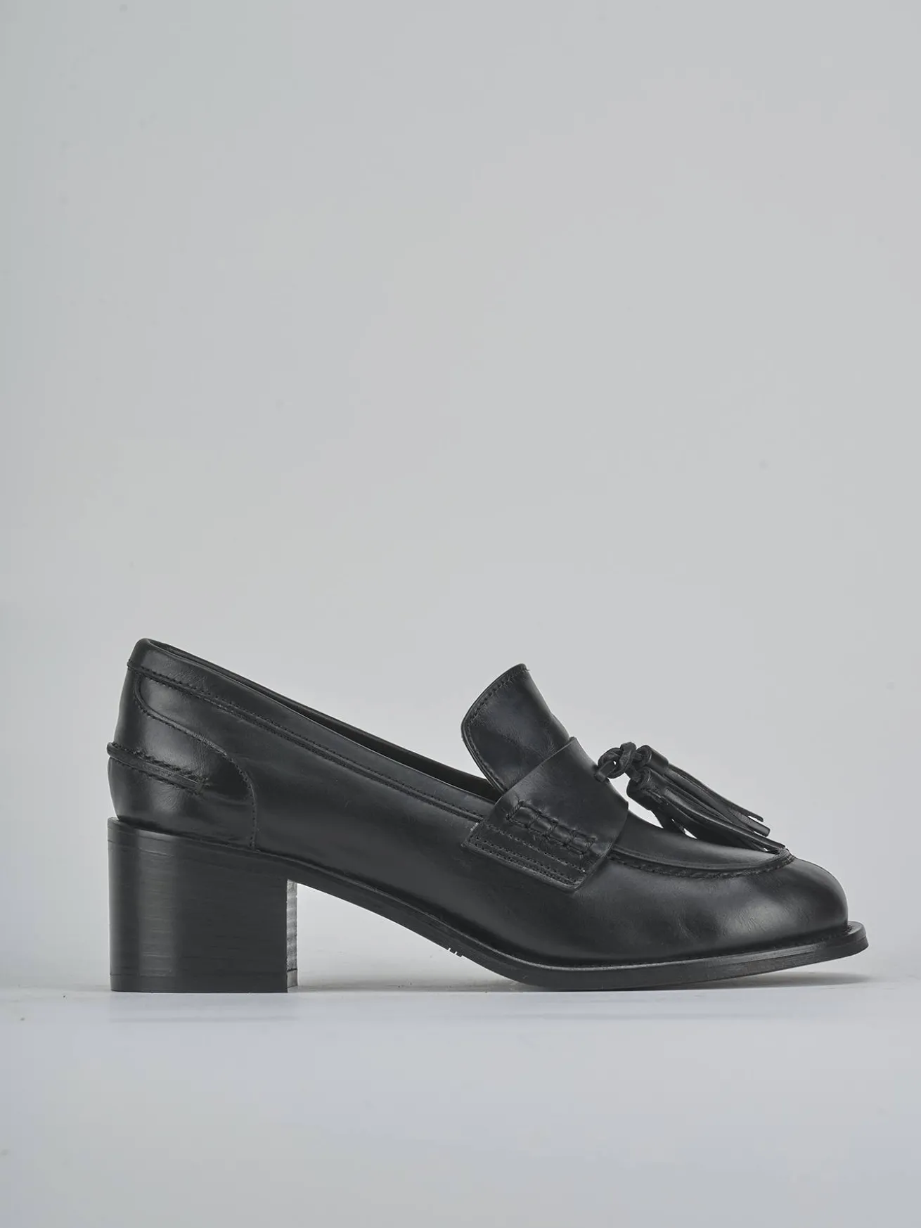 Mocassini tacco 5cm pelle nero