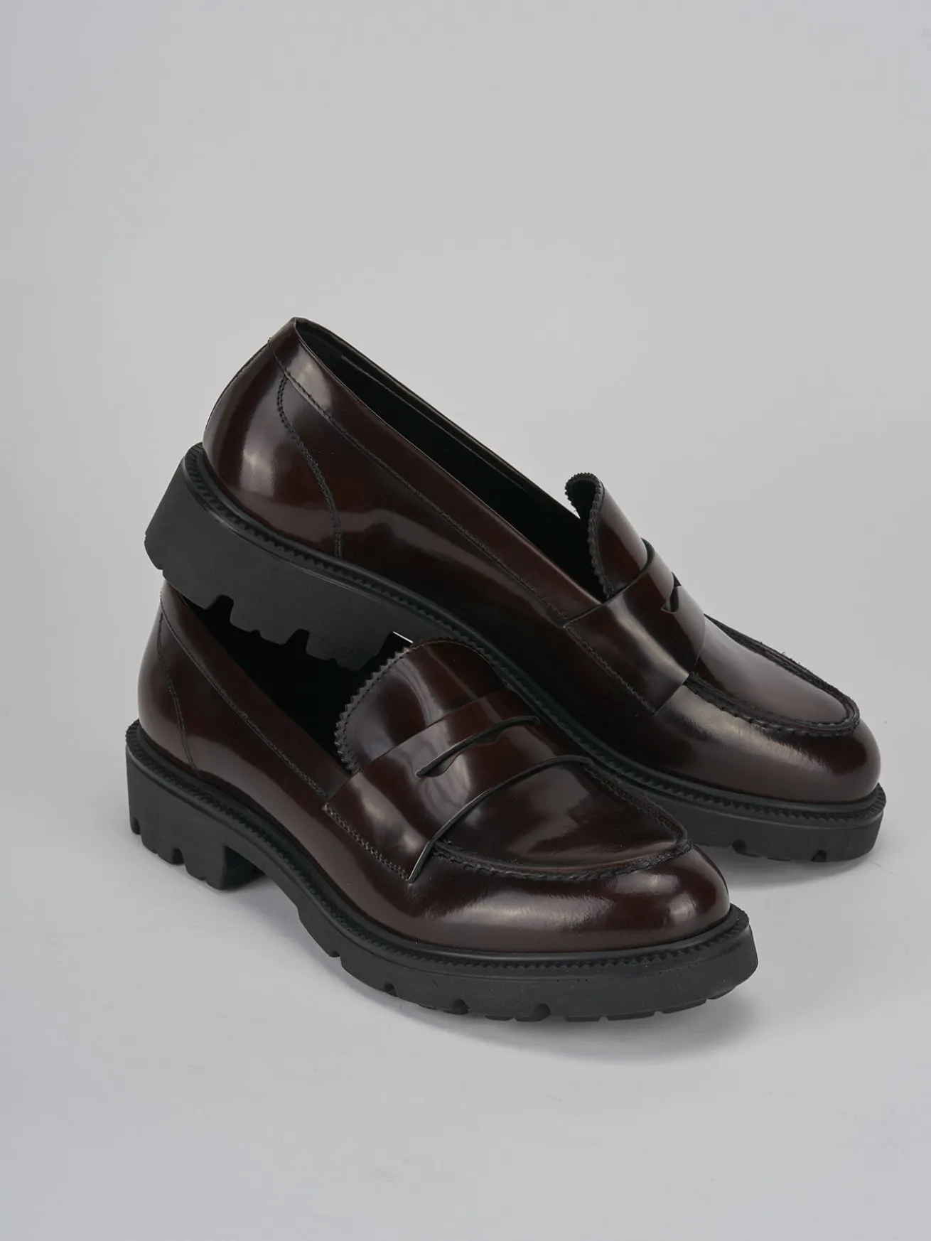 Mocassini tacco 2cm pelle testa