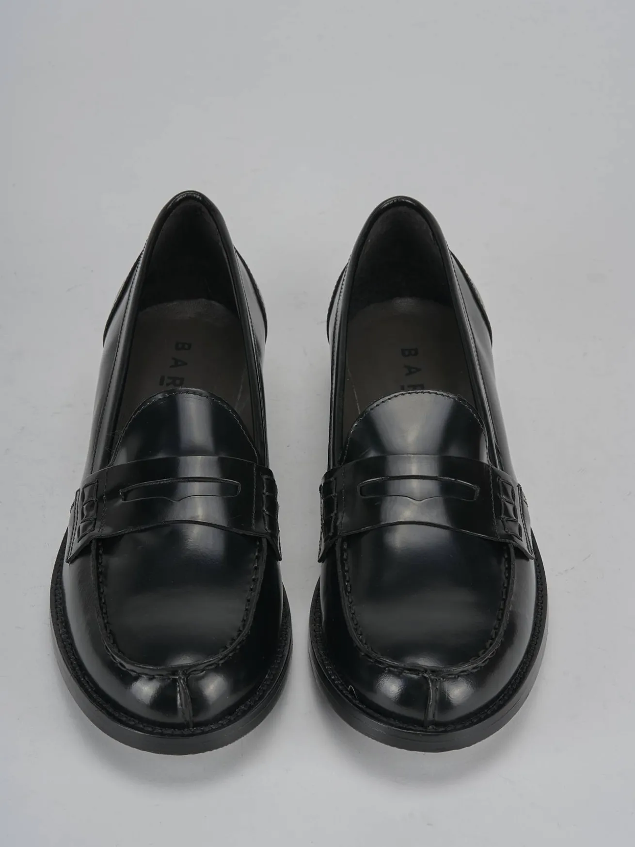 Mocassini tacco 2cm pelle nero