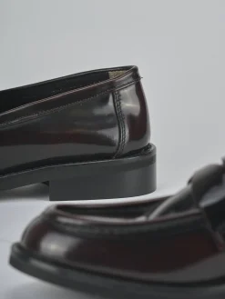 Mocassini tacco 2cm pelle bordo'